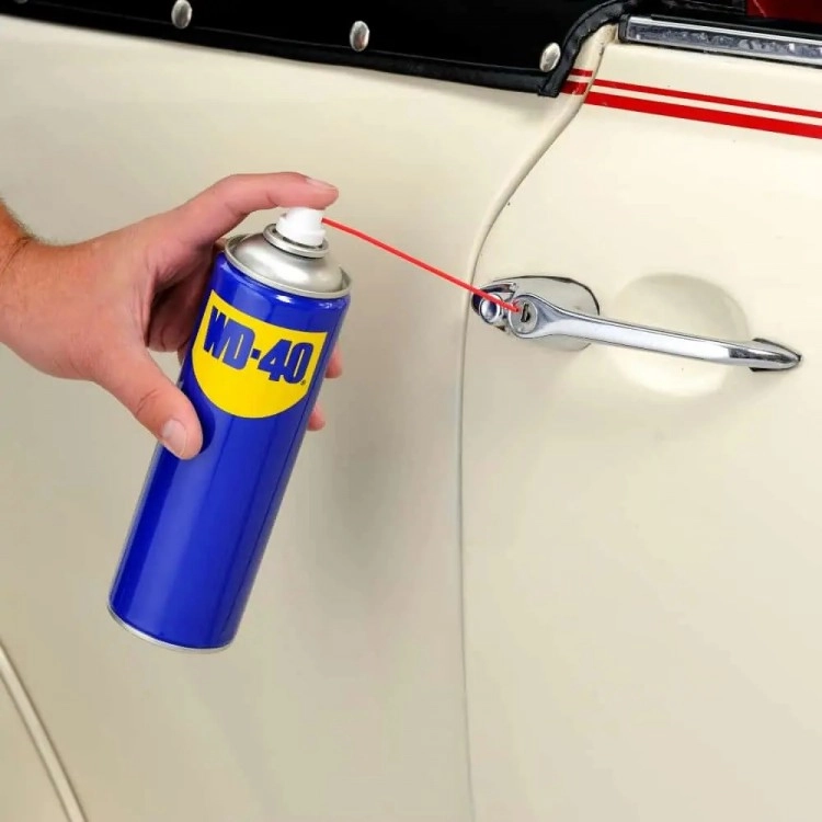 WD-40%20Çok%20Amaçlı%20Pas%20Sökücü%20ve%20Yağlayıcı%20400%20ml
